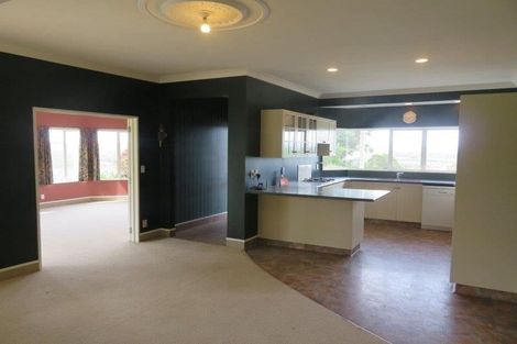 Photo of property in 69 Pirau Road, Fernhill, Napier, 4183