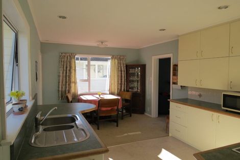 Photo of property in 165 Wainuiomata Road, Wainuiomata, Lower Hutt, 5014