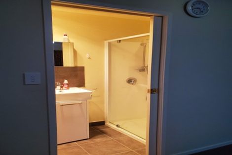Photo of property in 902c Mount Eden Road, Three Kings, Auckland, 1024