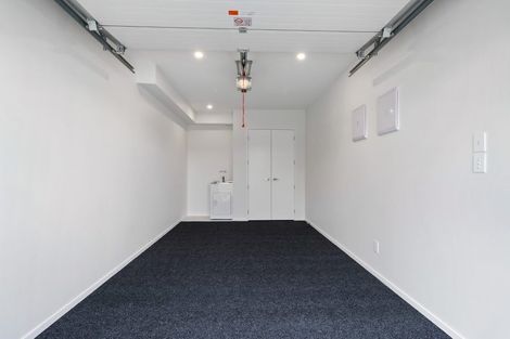 Photo of property in 1c Jelicich Court, Henderson, Auckland, 0612