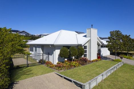 Photo of property in 42 Mortlake Heights, Pyes Pa, Tauranga, 3112