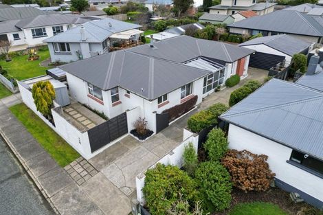 Photo of property in 70 Helmsdale Street, Waverley, Invercargill, 9810