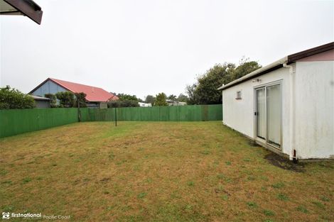 Photo of property in 224 Tui Road, Whangamata, 3620