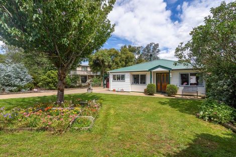 Photo of property in 55 Charles Street, Carterton, 5713