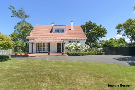 Photo of property in 220 Victoria Avenue, Hokowhitu, Palmerston North, 4410