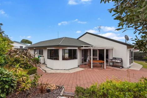 Photo of property in 43 Fishermans Drive, Coastlands, Whakatane, 3120