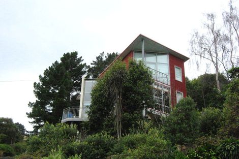 Photo of property in 37 Wharfdale Street, Macandrew Bay, Dunedin, 9014
