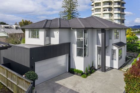 Photo of property in 14a Sylvan Park Avenue, Milford, Auckland, 0620