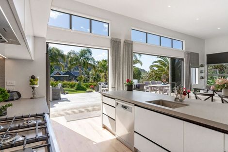 Photo of property in 14 Titoki Lane, Whangamata, 3691