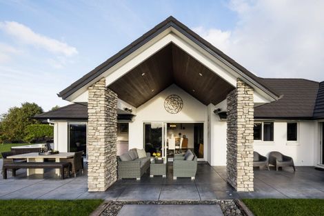 Photo of property in 17 Bentley Rise, Flagstaff, Hamilton, 3210