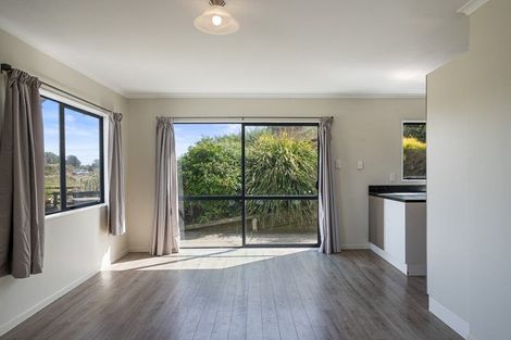 Photo of property in 118 Strathnaver Drive, Waikawa Beach, Levin, 5573