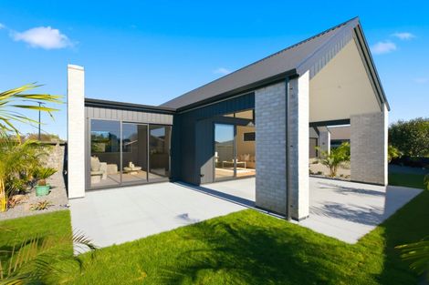 Photo of property in 1 Goodwin Crescent, Pyes Pa, Tauranga, 3112