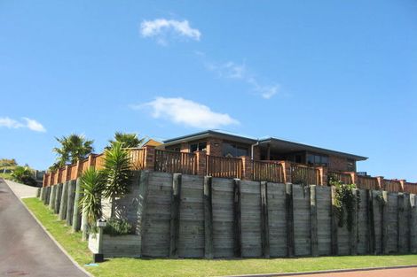 Photo of property in 12 The Fairway, Whakatane, 3120