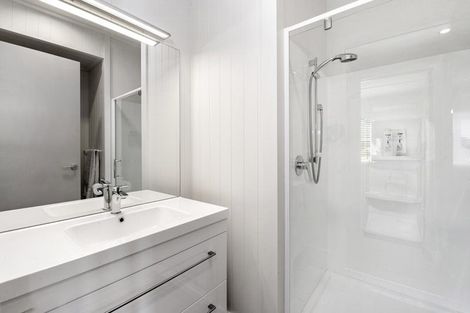 Photo of property in 18 Pukeko Way, Kinloch, Taupo, 3377