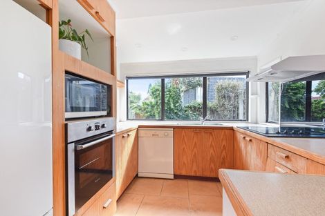 Photo of property in 10 Te Ana Place, Lynmore, Rotorua, 3010