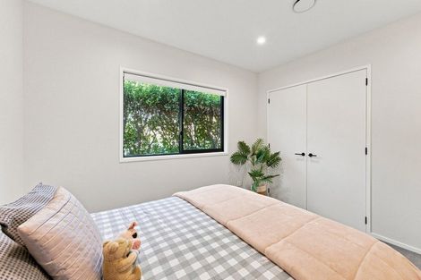 Photo of property in 17 Lawry Street, Blagdon, New Plymouth, 4310
