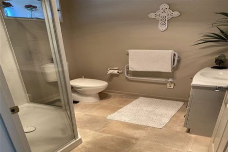 Photo of property in 2/19 Orontes Street, Shirley, Christchurch, 8013