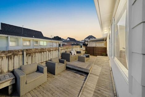 Photo of property in 1/360 Bucklands Beach Road, Bucklands Beach, Auckland, 2012