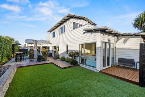 Photo of property in 12 Sandalwood Place, Waimairi Beach, Christchurch, 8083