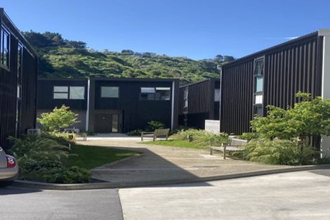Photo of property in 17 Rua Kai Way, Brooklyn, Wellington, 6021