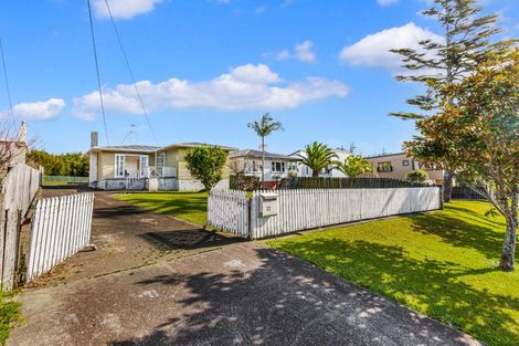 Photo of property in 33 Glenorchy Street, Glen Eden, Auckland, 0602