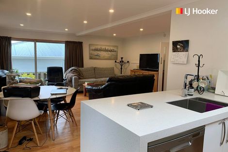 Photo of property in 130 Glenpark Avenue, Maryhill, Dunedin, 9011