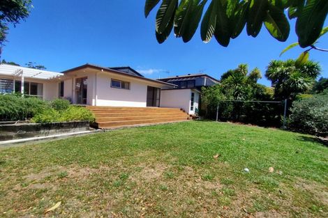 Photo of property in 26 Moore Street, Hillcrest, Auckland, 0627