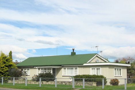 Photo of property in 8 Williamson Road, Clive, 4102