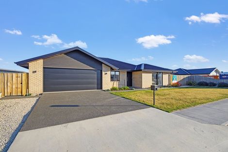 Photo of property in 52 Hilton Drive, Amberley, 7410