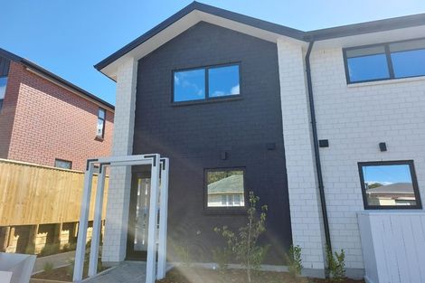 Photo of property in 3/14 Wilsher Crescent, Henderson, Auckland, 0612