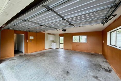 Photo of property in 824 Roberts Line, Bunnythorpe, Palmerston North, 4478