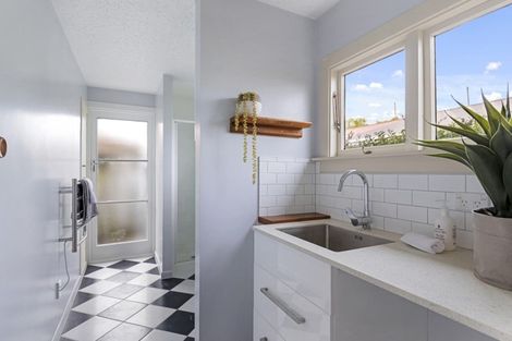 Photo of property in 34 Gordon Avenue, St Albans, Christchurch, 8014