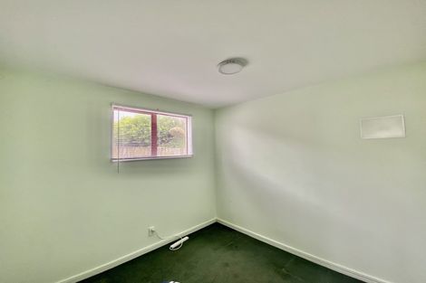 Photo of property in 14 Strid Road, Te Atatu South, Auckland, 0610