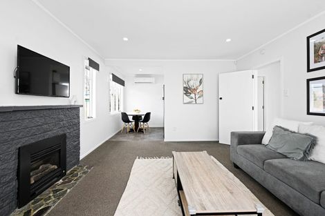 Photo of property in 26 Oxford Street, Fairfield, Hamilton, 3214