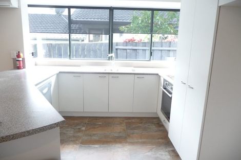 Photo of property in 1/55 Whitford Road, Botany Downs, Auckland, 2014