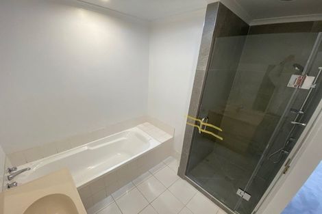 Photo of property in 18 Newbegin Place, Weymouth, Auckland, 2103