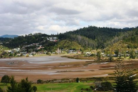 Photo of property in 2 Mason Rise, Tairua, 3508