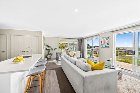 Photo of property in 4 Ariel Place, Snells Beach, 0920