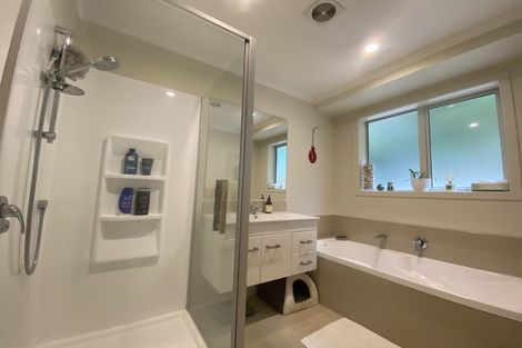 Photo of property in 21 Banks Boulevard, Whitby, Porirua, 5024