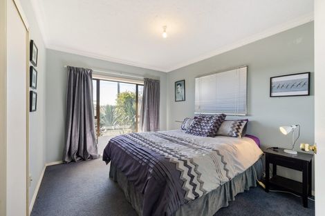 Photo of property in 333 Marine Parade, New Brighton, Christchurch, 8061