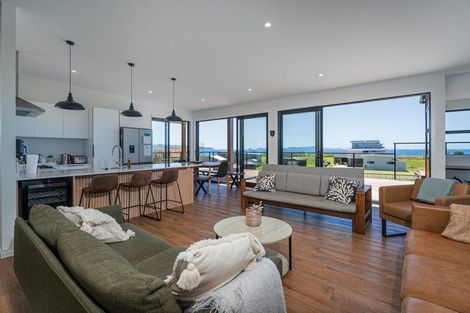 Photo of property in 45 Skippers Road, Opito Bay, Whitianga, 3592