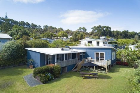 Photo of property in 8 Braemar Avenue, Coopers Beach, 0420