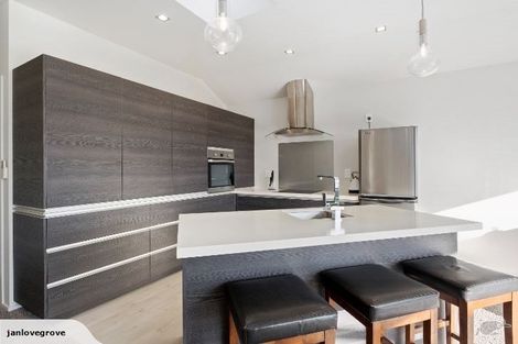 Photo of property in 31 Rannoch Drive, Jacks Point, Queenstown, 9371