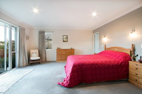 Photo of property in 2 Longmynd Drive, Katikati, 3129