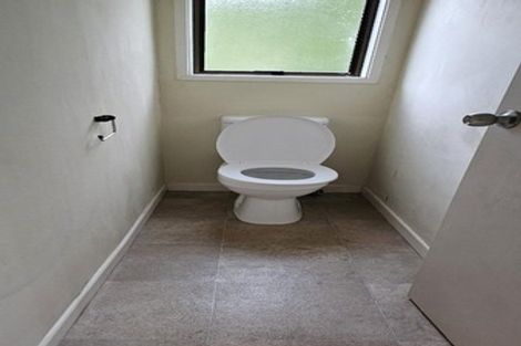 Photo of property in 82 Glen Road, Ranui, Auckland, 0612