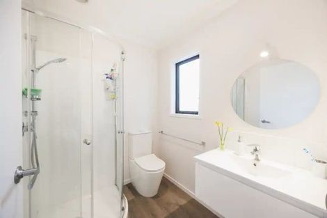 Photo of property in 5a Aokautere Drive, Fitzherbert, 4410