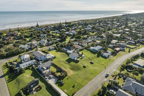 Photo of property in 65 Gawler Street, Te Horo Beach, Otaki, 5581