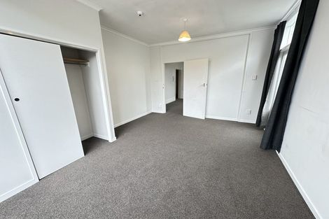 Photo of property in 34 Grove Road, Kelburn, Wellington, 6012