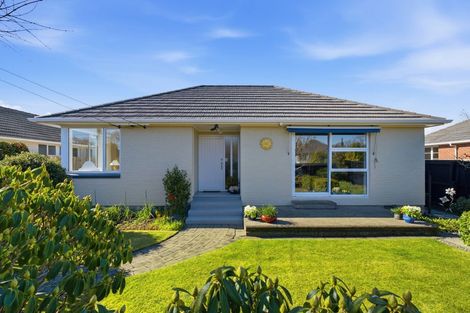 Photo of property in 1/30 Tintern Avenue, Avonhead, Christchurch, 8042