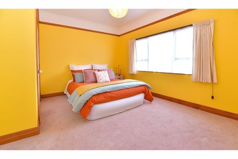 Photo of property in 54 Cherub Place, West Harbour, Auckland, 0618